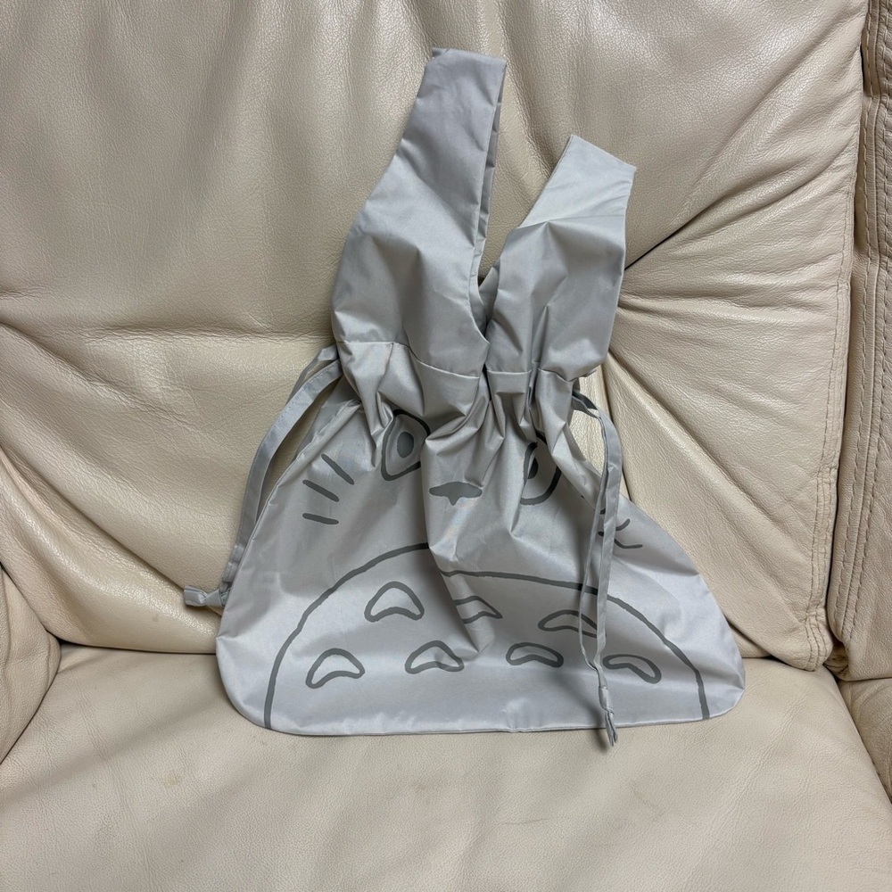 TOTORO Small Gray Drawstring Tote Bag Water Repellent Ensky Studio Ghibli Japan - Picture 5 of 8